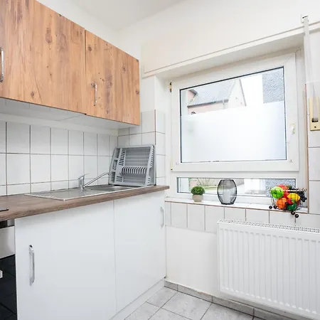 Serviceroom24 - 2 In Wlan - Smart-tv - 24-7 Check-in Und Küche Apartamento Herten (North Rhine-Westphalia)