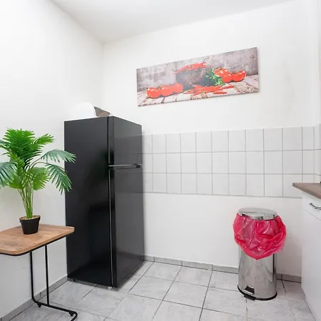 Serviceroom24 - 2 In Wlan - Smart-tv - 24-7 Check-in Und Kueche